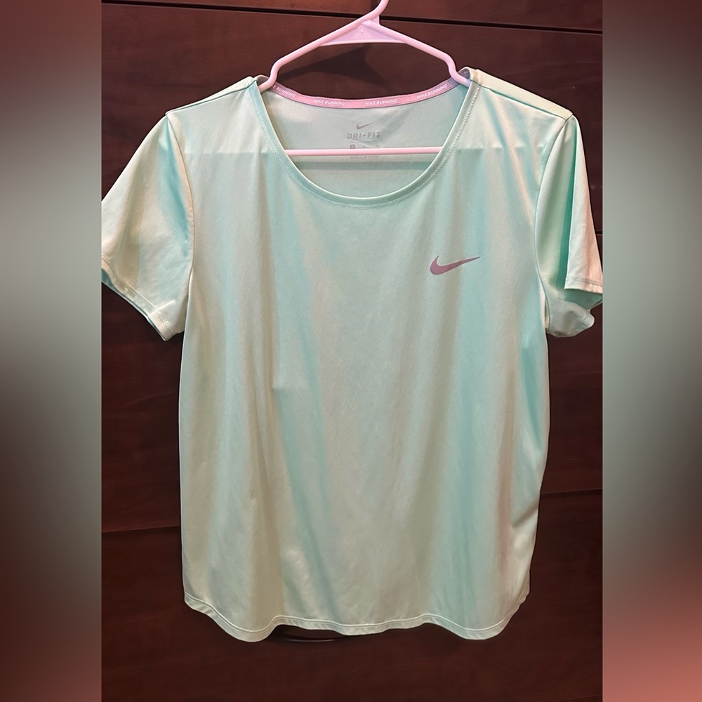 Nike dry fit shirt